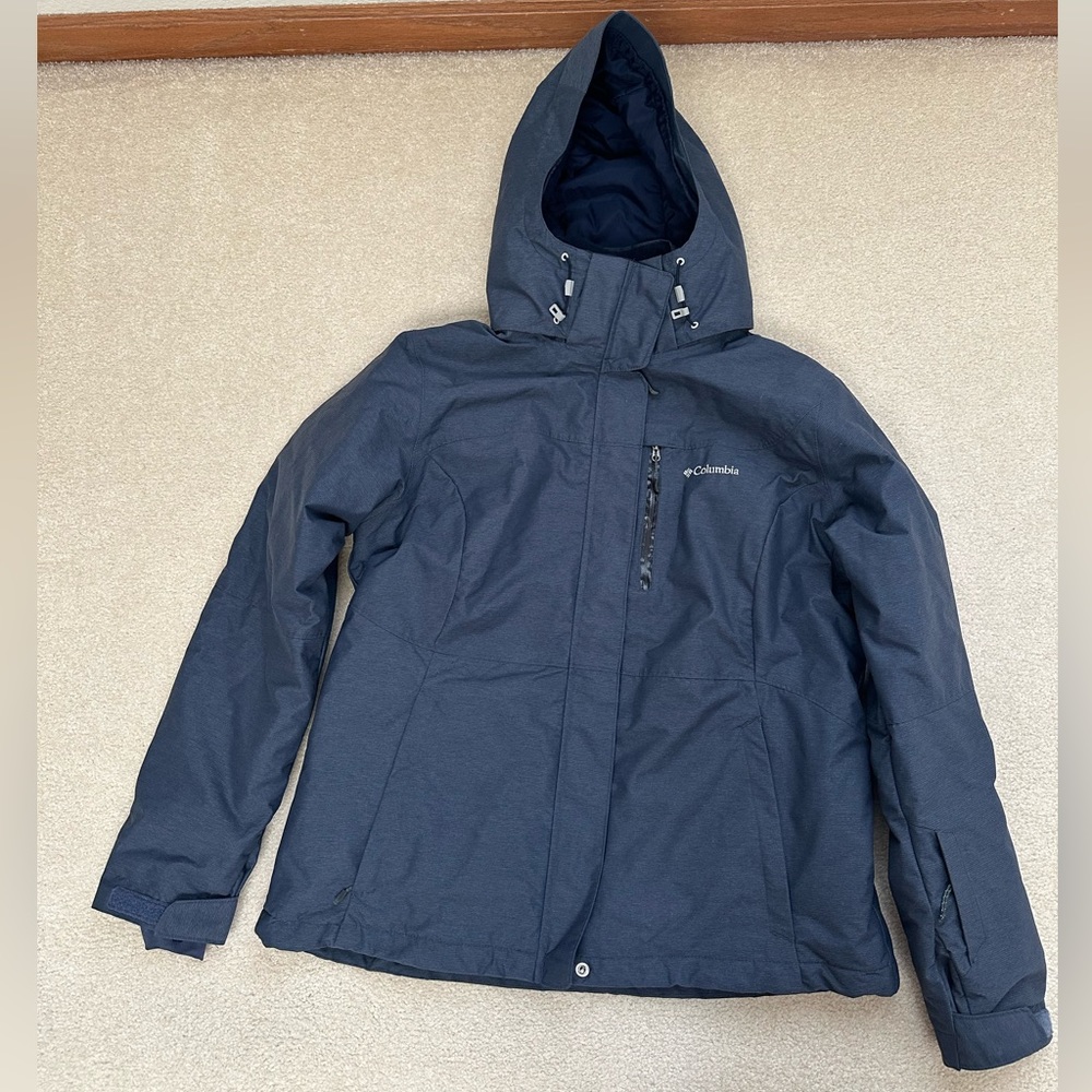 Columbia Omni tech navy blue coat